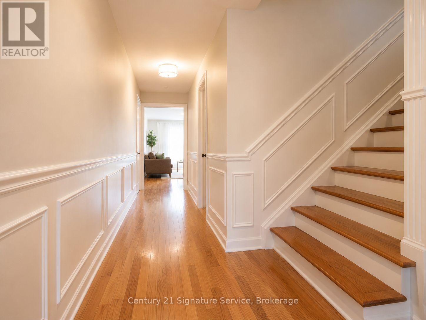 2395 Stefi Trail E, Oakville, Ontario  L6H 5Y5 - Photo 3 - W13157420