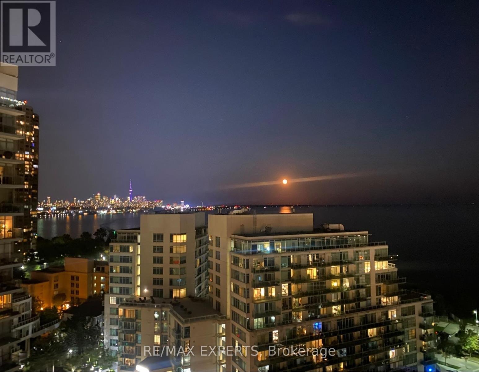 1509 - 2083 Lakeshore Boulevard W, Toronto, Ontario  M8V 4G2 - Photo 3 - W13219080