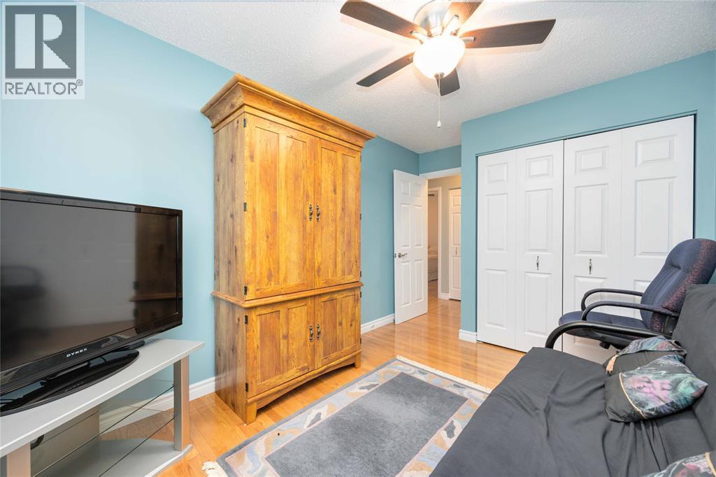 222 Thames Crescent, Sarnia, Ontario  N7S 5C9 - Photo 19 - 26012494