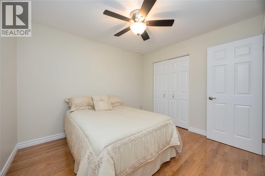 222 Thames Crescent, Sarnia, Ontario  N7S 5C9 - Photo 23 - 26012494