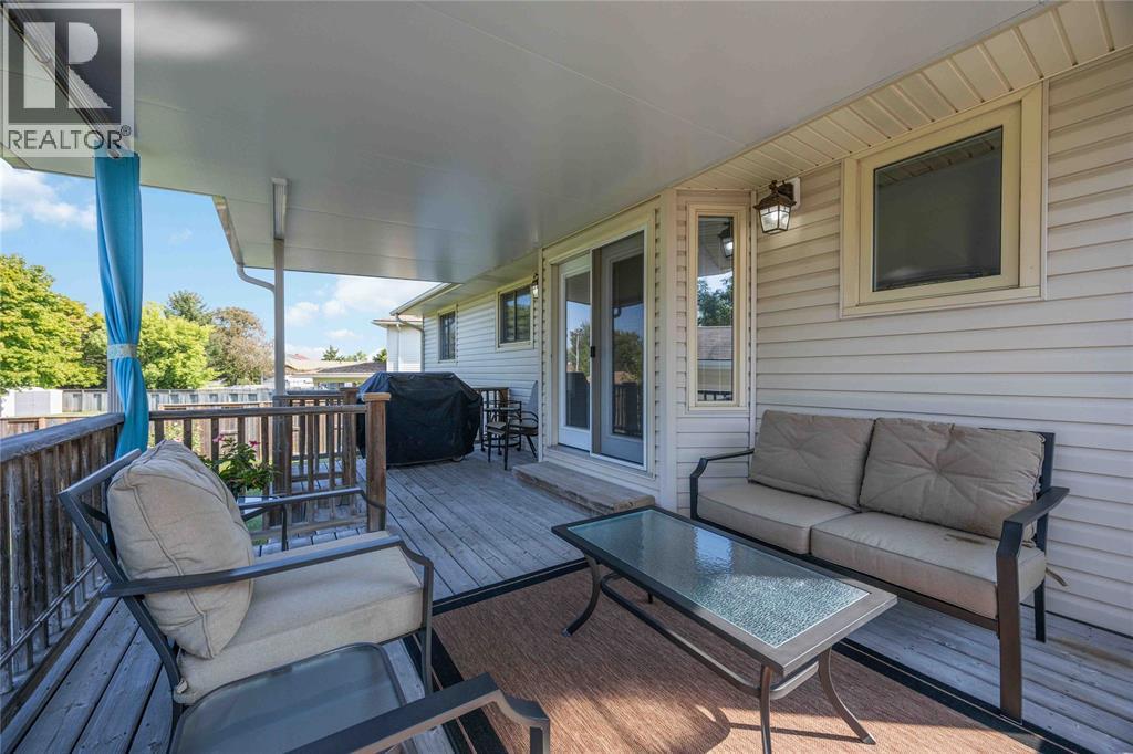222 Thames Crescent, Sarnia, Ontario  N7S 5C9 - Photo 43 - 26012494