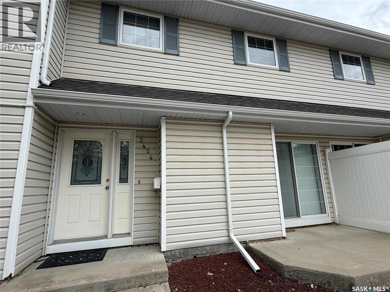 5424 Rochdale Boulevard, Regina, Saskatchewan  S4X 4M8 - Photo 1 - SK038048