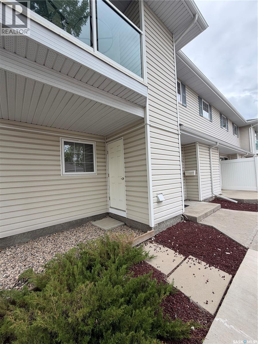 5424 Rochdale Boulevard, Regina, Saskatchewan  S4X 4M8 - Photo 3 - SK038048