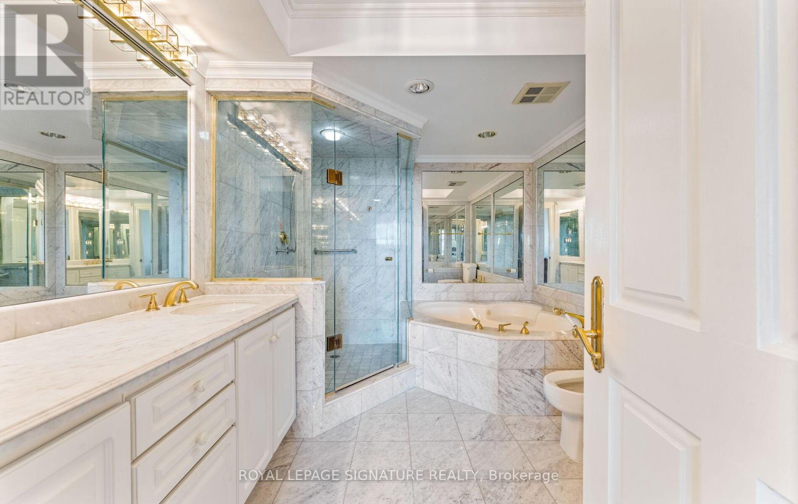 605 - 225 The Donway W, Toronto, Ontario  M3B 2V7 - Photo 26 - C13232620