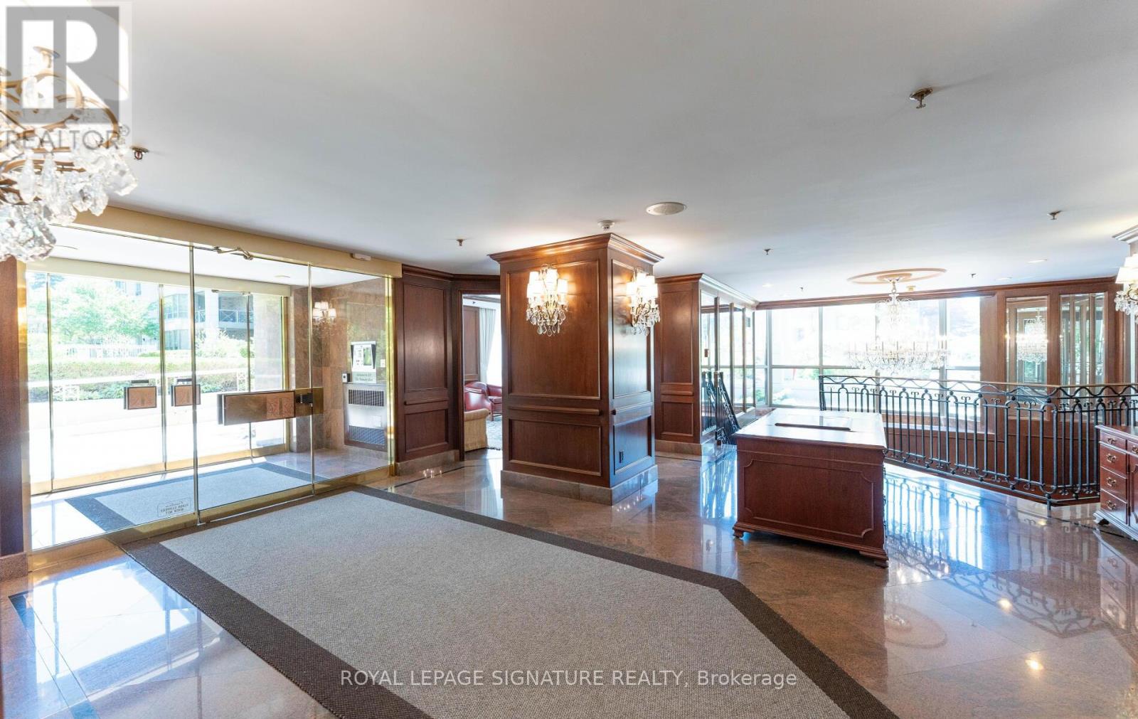 605 - 225 The Donway W, Toronto, Ontario  M3B 2V7 - Photo 4 - C13232620