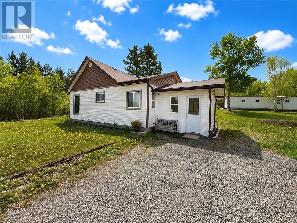 15 Chisholm, Sudbury, Ontario  P0M 1M0 - Photo 6 - 2128246