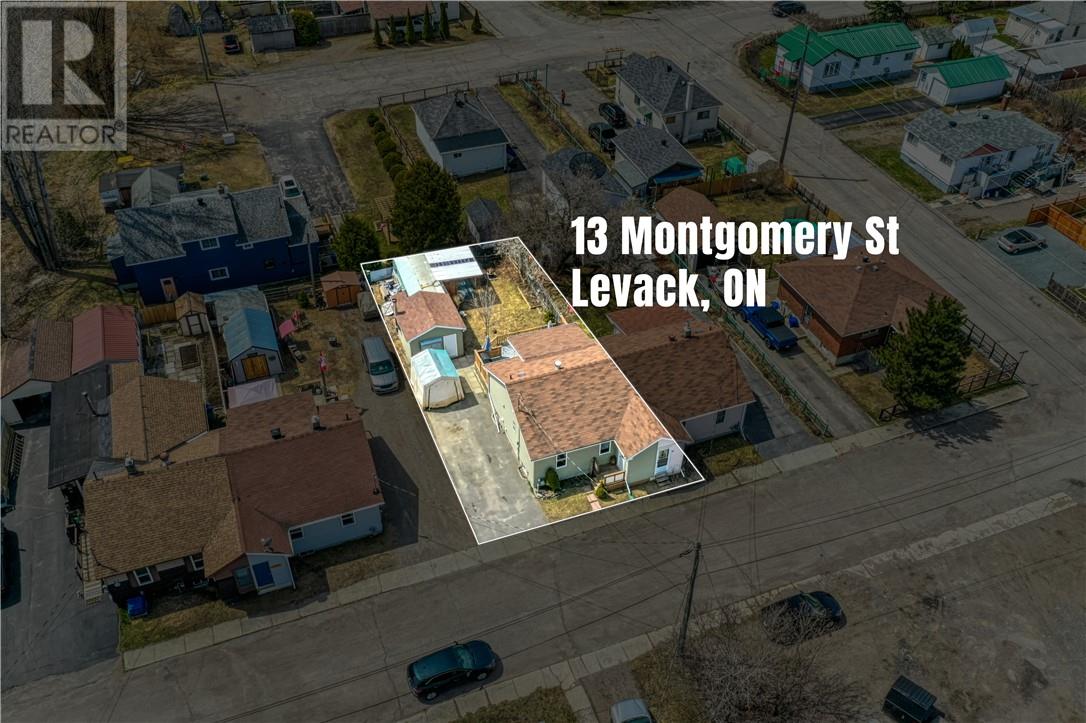 13 Montgomery, Greater Sudbury, Ontario  P0M 2C0 - Photo 2 - 2128101