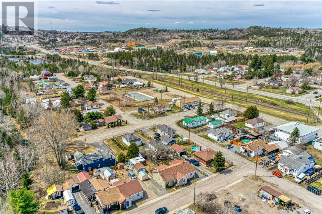 13 Montgomery, Greater Sudbury, Ontario  P0M 2C0 - Photo 29 - 2128101