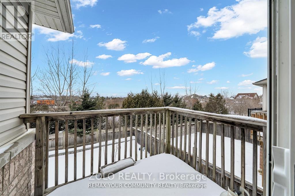 Main & 2nd Floor - 17 Adanac Drive, Whitby, Ontario  L1N 0J4 - Photo 19 - E13232556