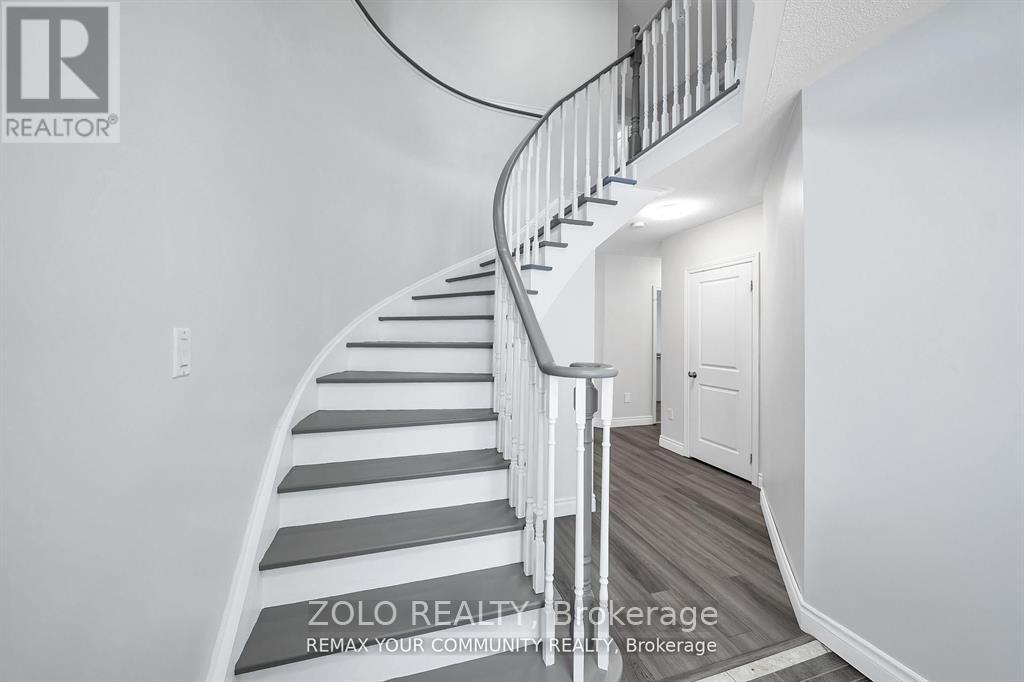 Main & 2nd Floor - 17 Adanac Drive, Whitby, Ontario  L1N 0J4 - Photo 3 - E13232556