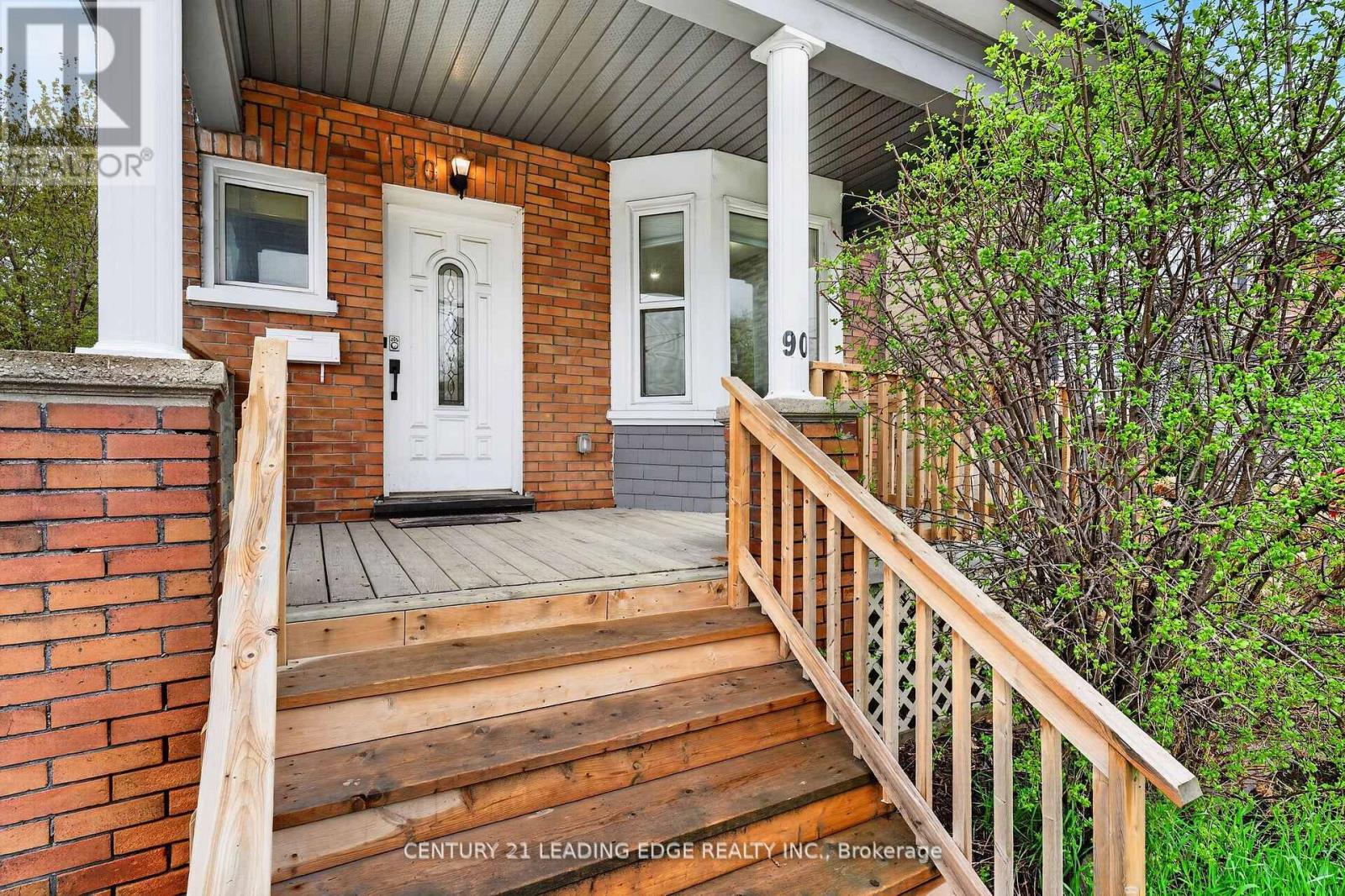 90 Park Road S, Oshawa, Ontario  L1J 4G9 - Photo 3 - E13232642