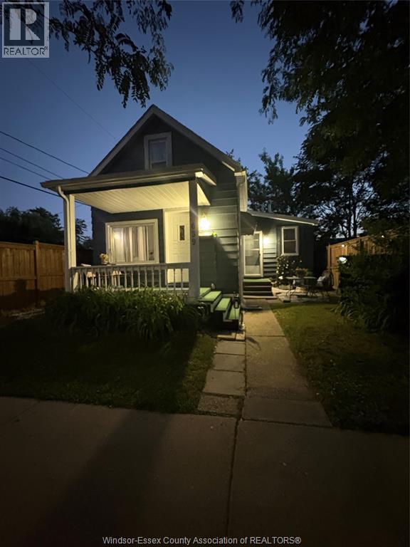 639 Watkins, Windsor, Ontario  N9C 2Y5 - Photo 17 - 26012928