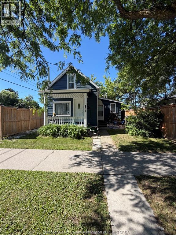 639 Watkins, Windsor, Ontario  N9C 2Y5 - Photo 2 - 26012928