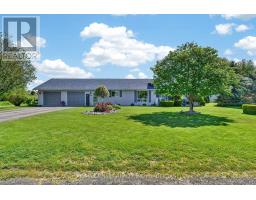 3 MARY AVENUE, Prince Edward County, Ontario
