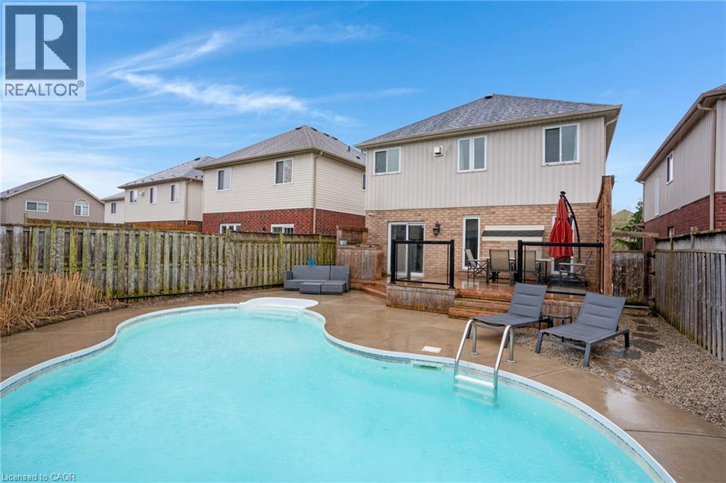 99 Udvari Crescent, Kitchener, Ontario  N2N 0A2 - Photo 4 - 40825849