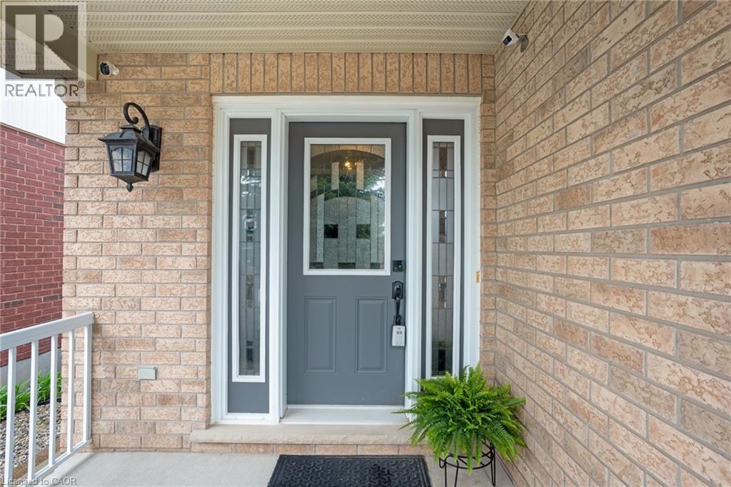 99 Udvari Crescent, Kitchener, Ontario  N2N 0A2 - Photo 2 - 40825849
