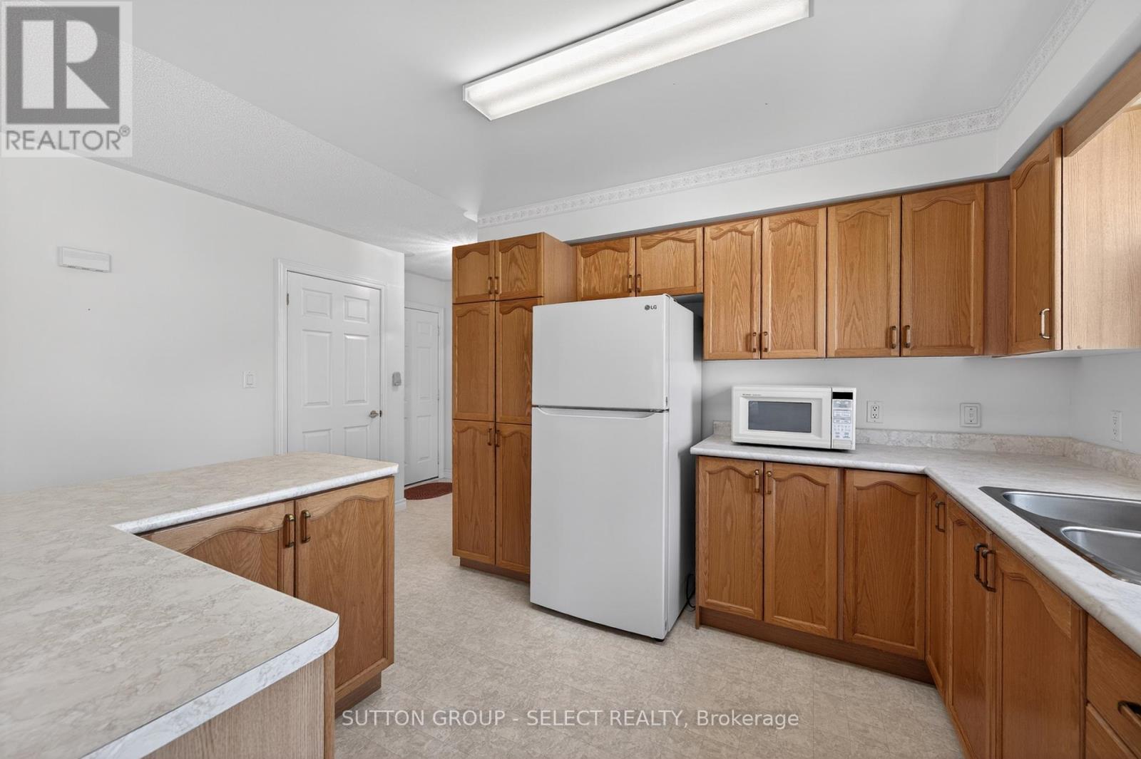 64 Wilson Avenue, Tillsonburg, Ontario  N4G 5V5 - Photo 10 - X13232954