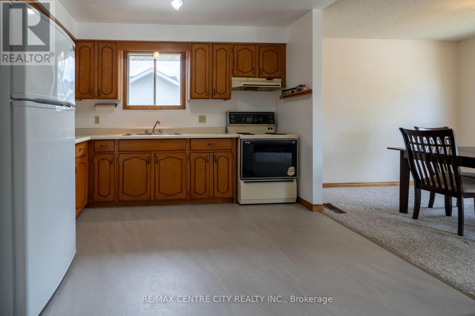 25 Pearson Avenue, Strathroy-Caradoc, Ontario  N7G 3Y1 - Photo 21 - X13233092