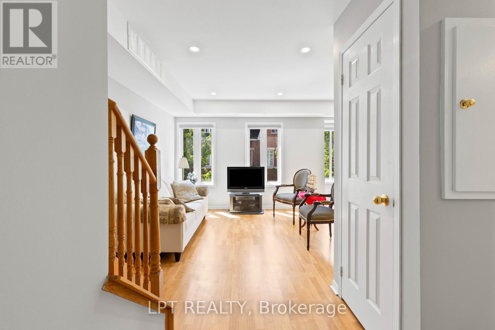 362 - 312 John Street, Markham (Aileen-Willowbrook), Ontario  L3T 0A7 - Photo 5 - N13232550
