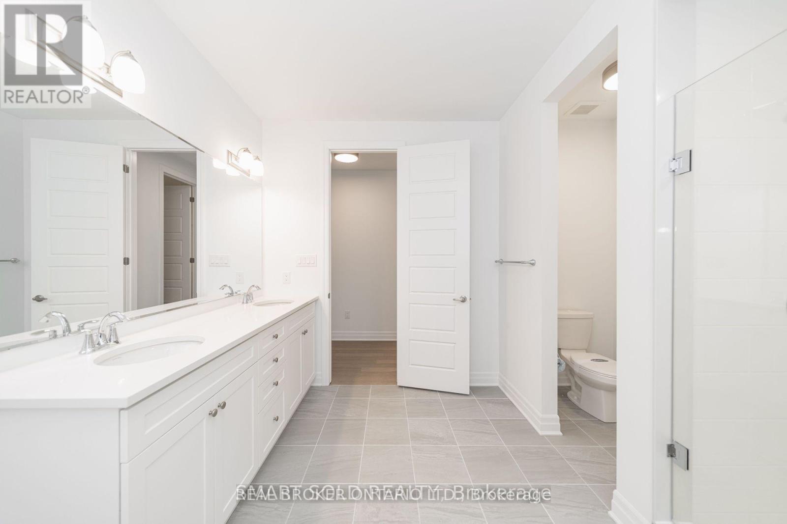 6 Azure Drive, Markham, Ontario  L6C 3M5 - Photo 14 - N13232560