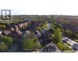 470 DOUBLETREE LANE, Newmarket, Ontario