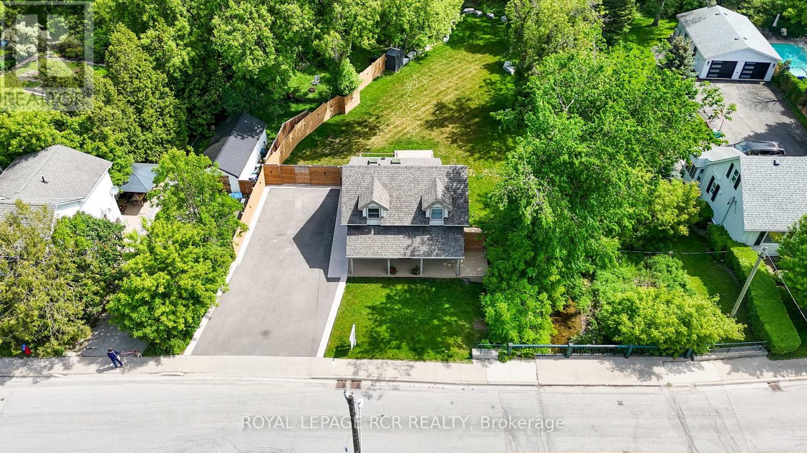 136 Main Street, King, Ontario  L0G 1T0 - Photo 3 - N13232652
