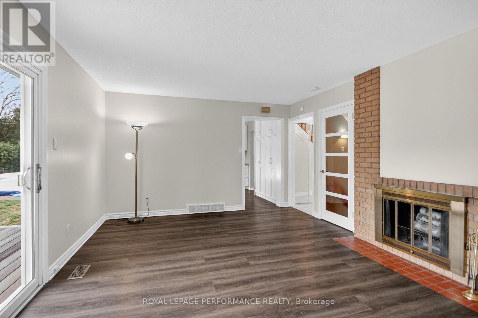15 Hallowell Court, Ottawa, Ontario  K2H 8N4 - Photo 13 - X13232724