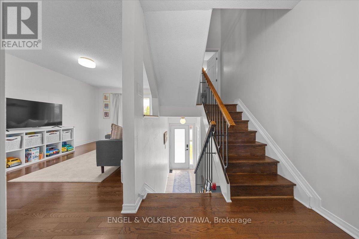 241 Monterey Drive, Ottawa, Ontario  K2H 7B1 - Photo 18 - X13232912
