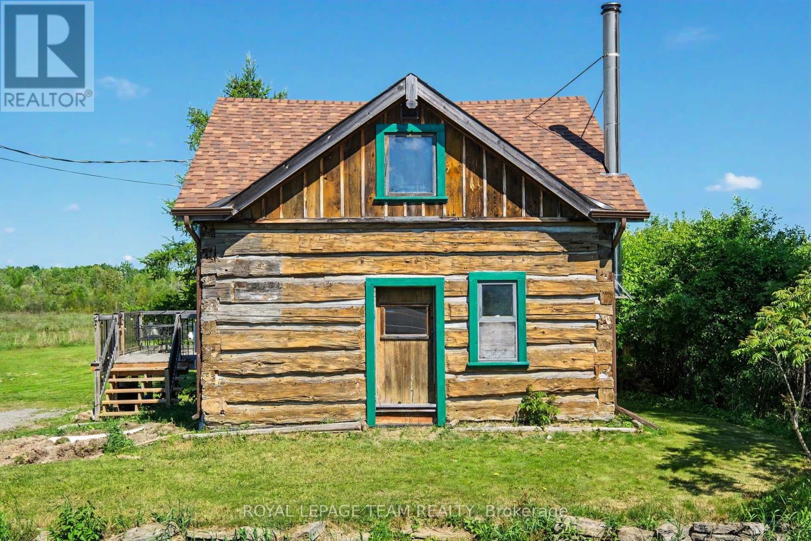 5894 ROGER STEVENS DRIVE, Montague, Ontario