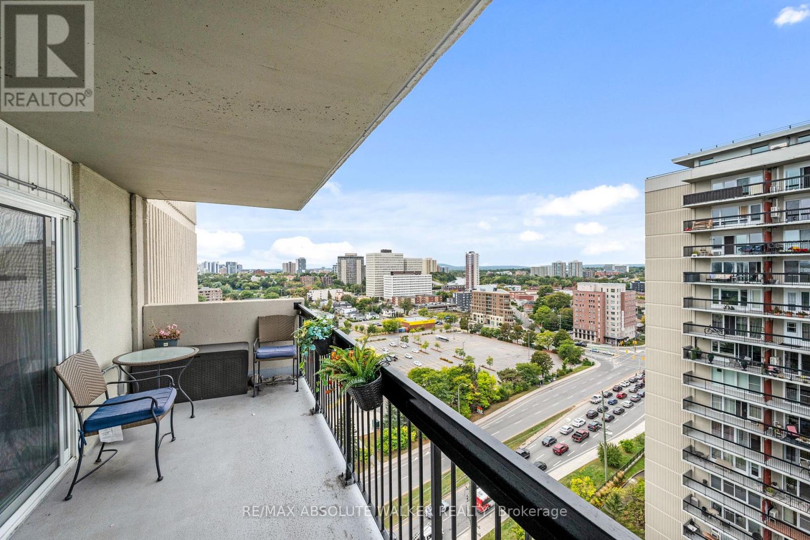 1604 - 158c Mcarthur Avenue, Ottawa, Ontario  K1L 8E7 - Photo 14 - X13233158