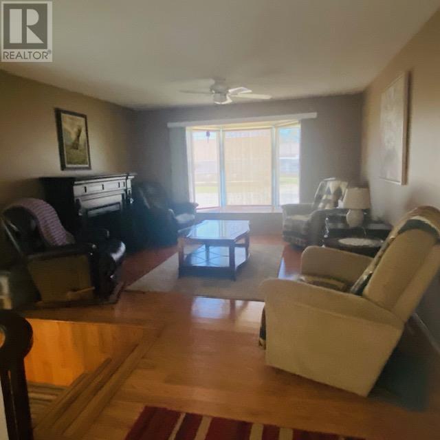 909 Second St E, Geraldton, Ontario  P0T 1M0 - Photo 3 - TB2601332