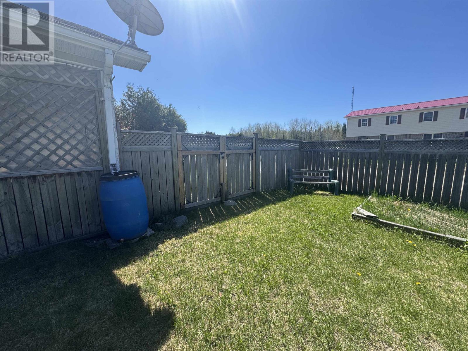 1 Wendego Street, Manitouwadge, Ontario  P0T 2C0 - Photo 36 - TB2601335