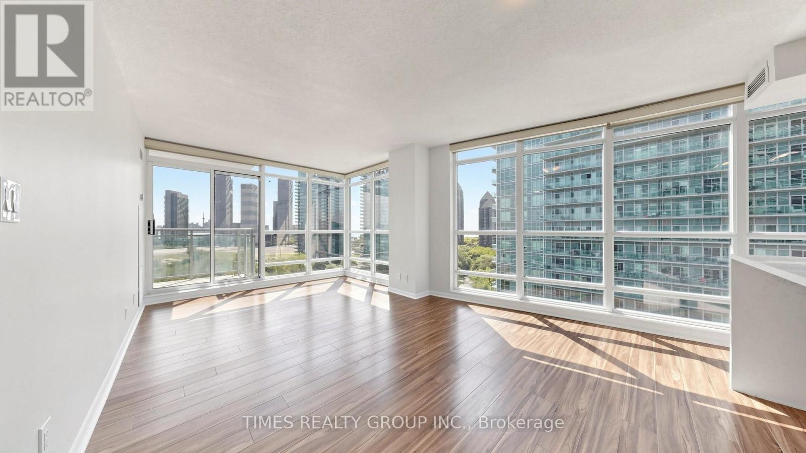 1407 - 185 Legion Road N, Toronto, Ontario  M8Y 0A1 - Photo 5 - W13232552