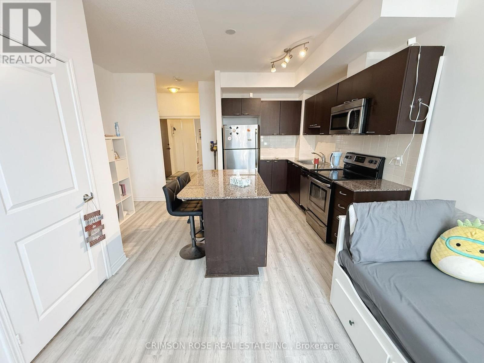 Ph3607 - 385 Prince Of Wales Drive, Mississauga, Ontario  L5B 0C6 - Photo 3 - W13232566