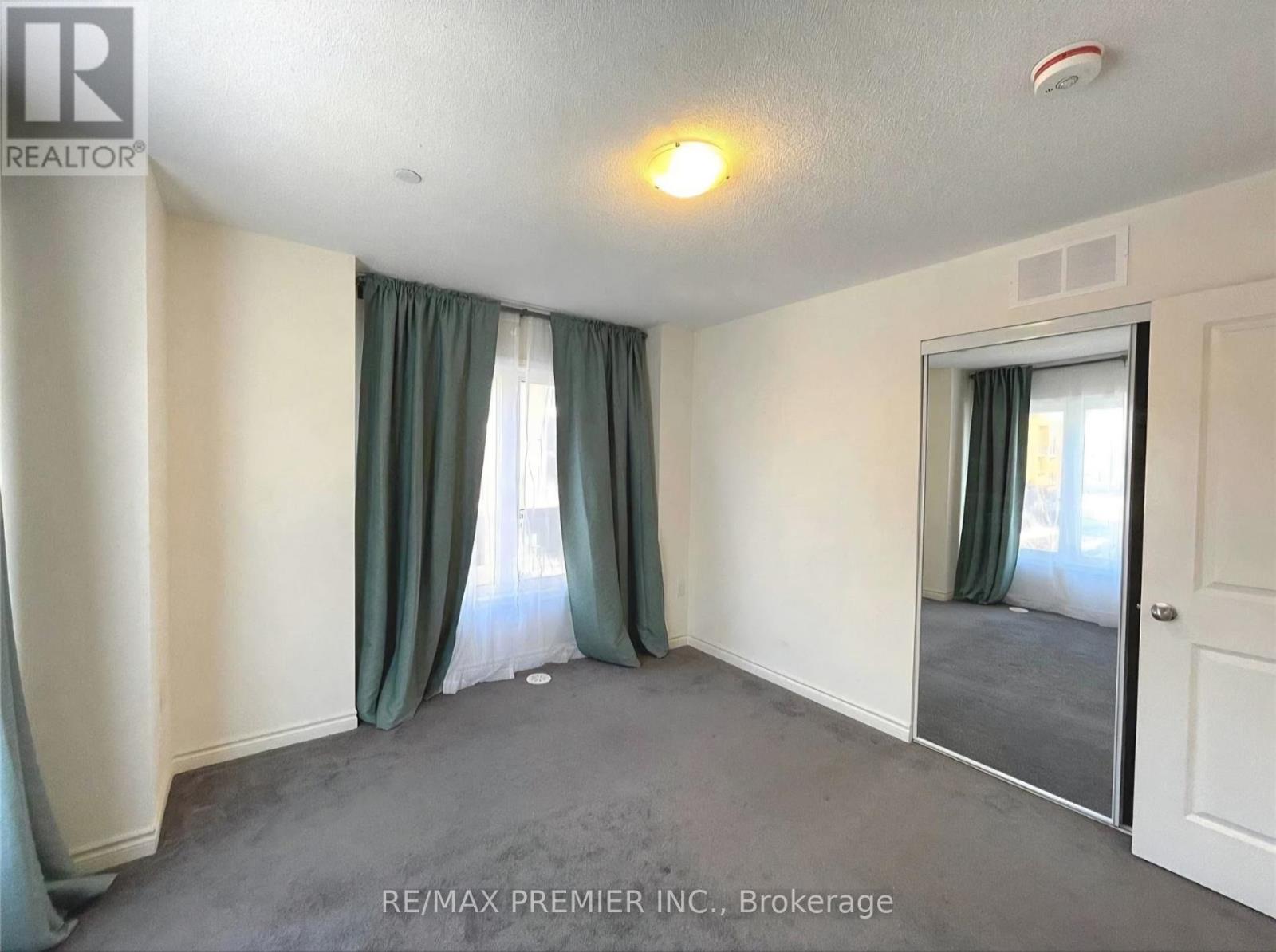 1 - 2255 Mcnab Lane, Mississauga, Ontario  L5J 0B3 - Photo 13 - W13232576