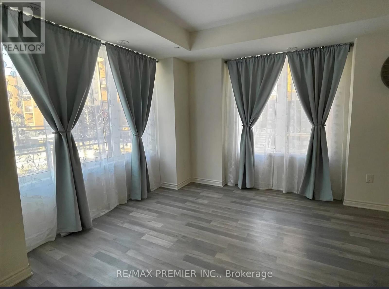 1 - 2255 Mcnab Lane, Mississauga, Ontario  L5J 0B3 - Photo 6 - W13232576
