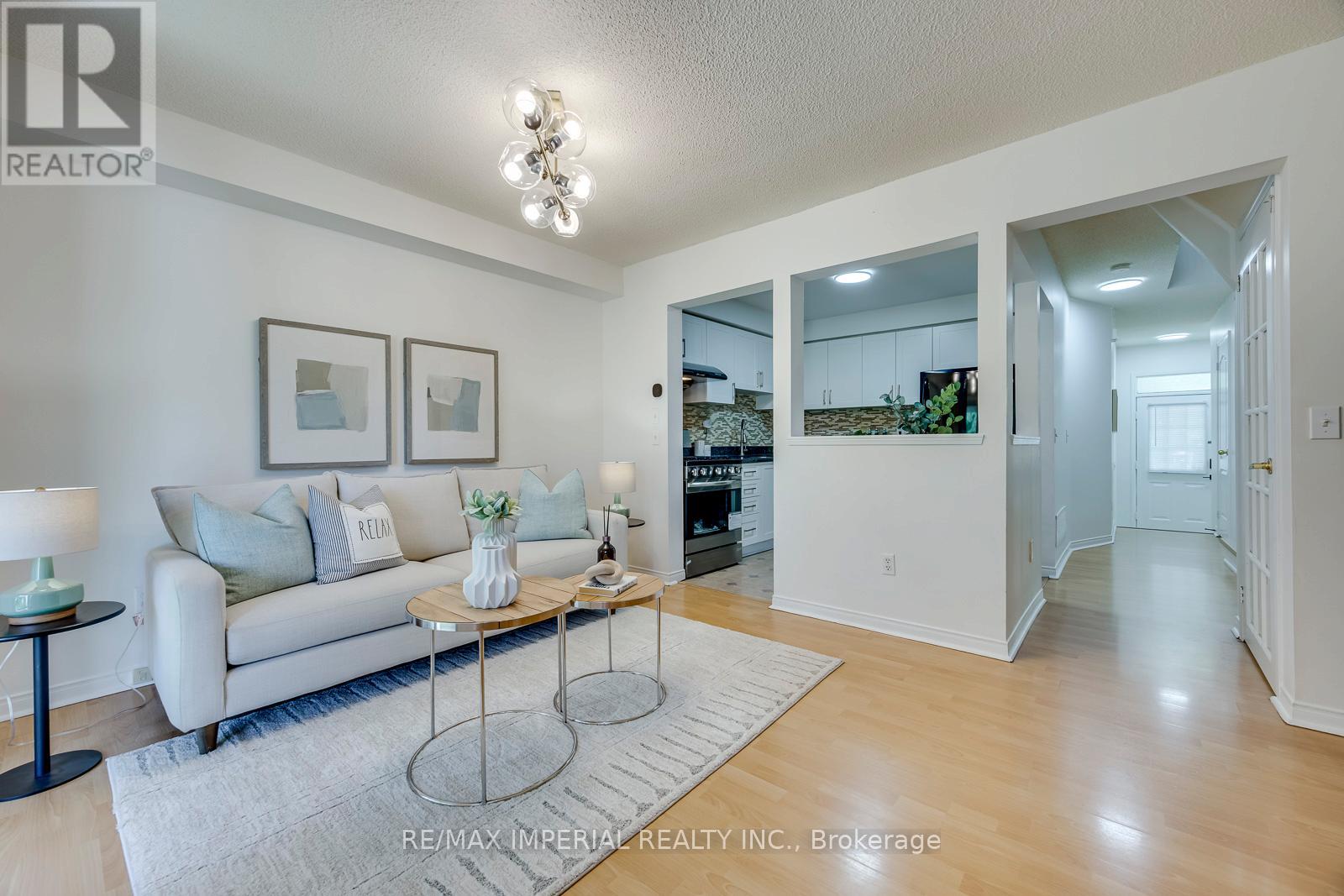 26 - 833 Scollard Court, Mississauga, Ontario  L5V 2B4 - Photo 14 - W13232594