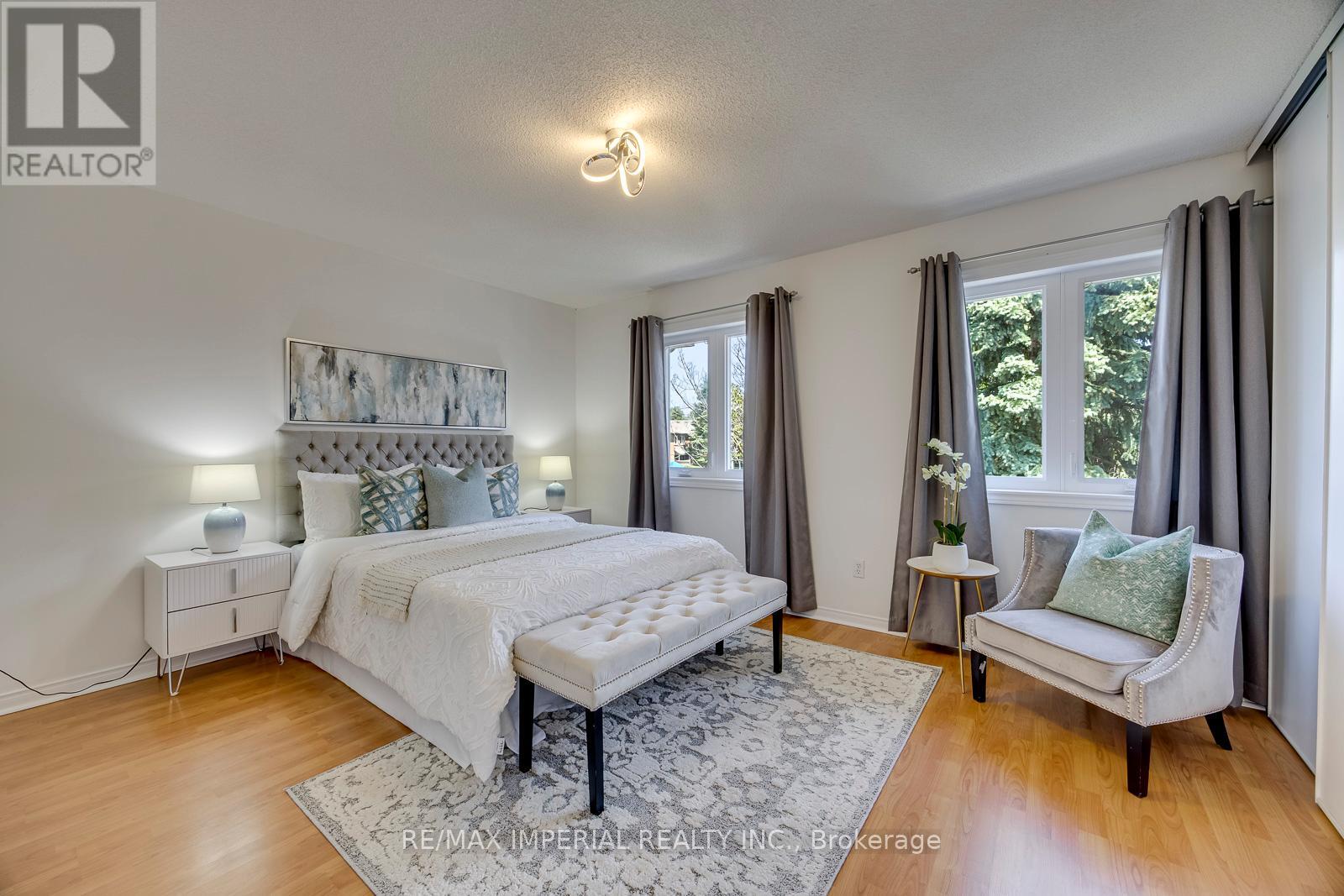 26 - 833 Scollard Court, Mississauga, Ontario  L5V 2B4 - Photo 25 - W13232594
