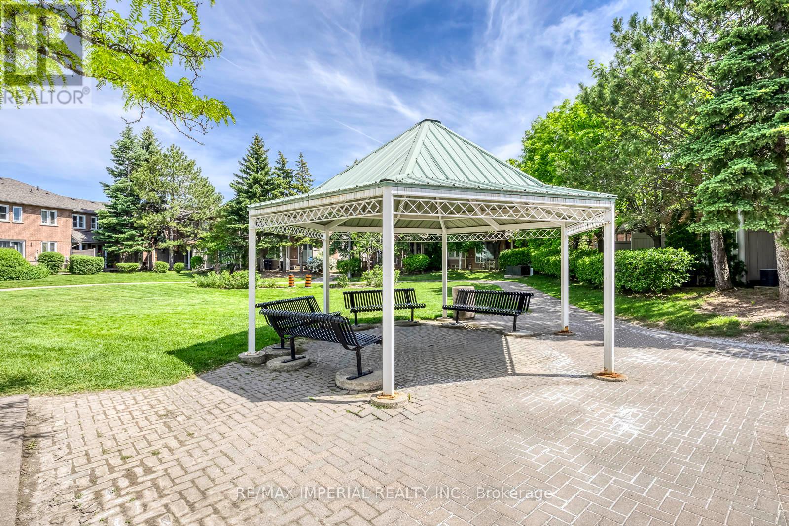 26 - 833 Scollard Court, Mississauga, Ontario  L5V 2B4 - Photo 48 - W13232594