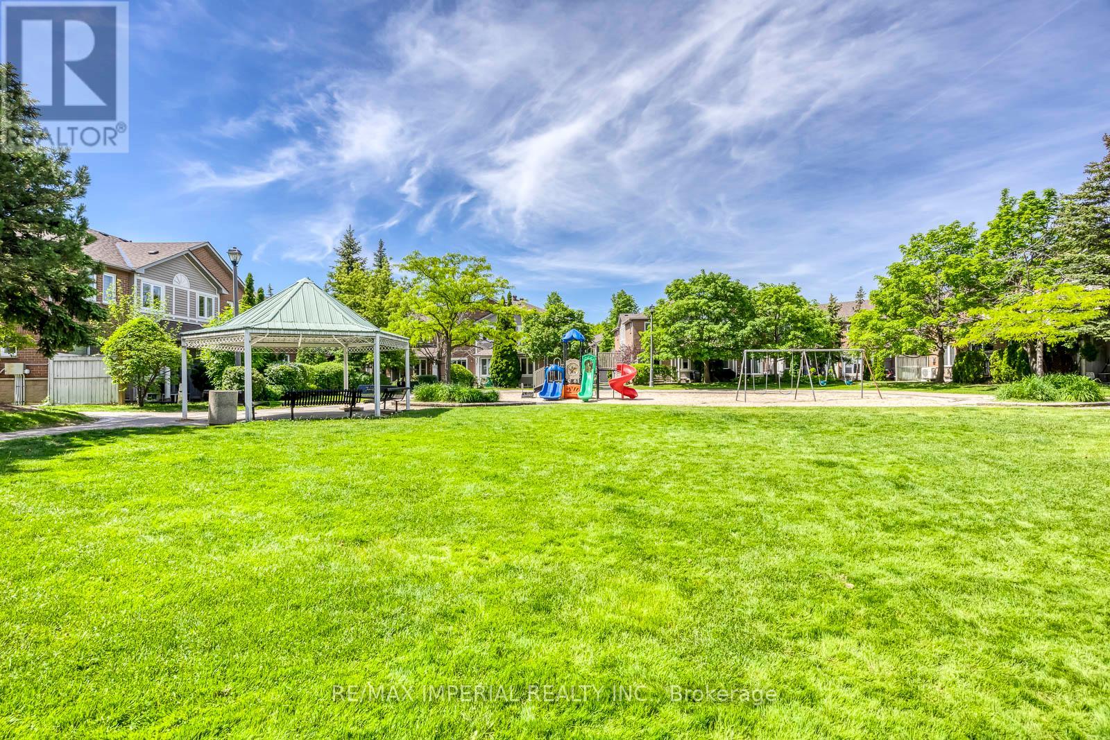 26 - 833 Scollard Court, Mississauga, Ontario  L5V 2B4 - Photo 50 - W13232594