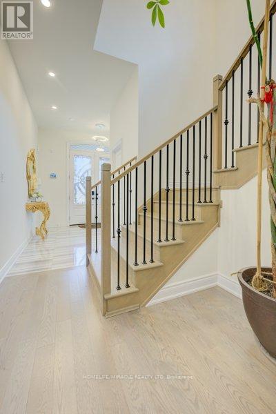Main & 2nd Floor - 600 Beam Court, Milton, Ontario  L9E 1L3 - Photo 8 - W13232636