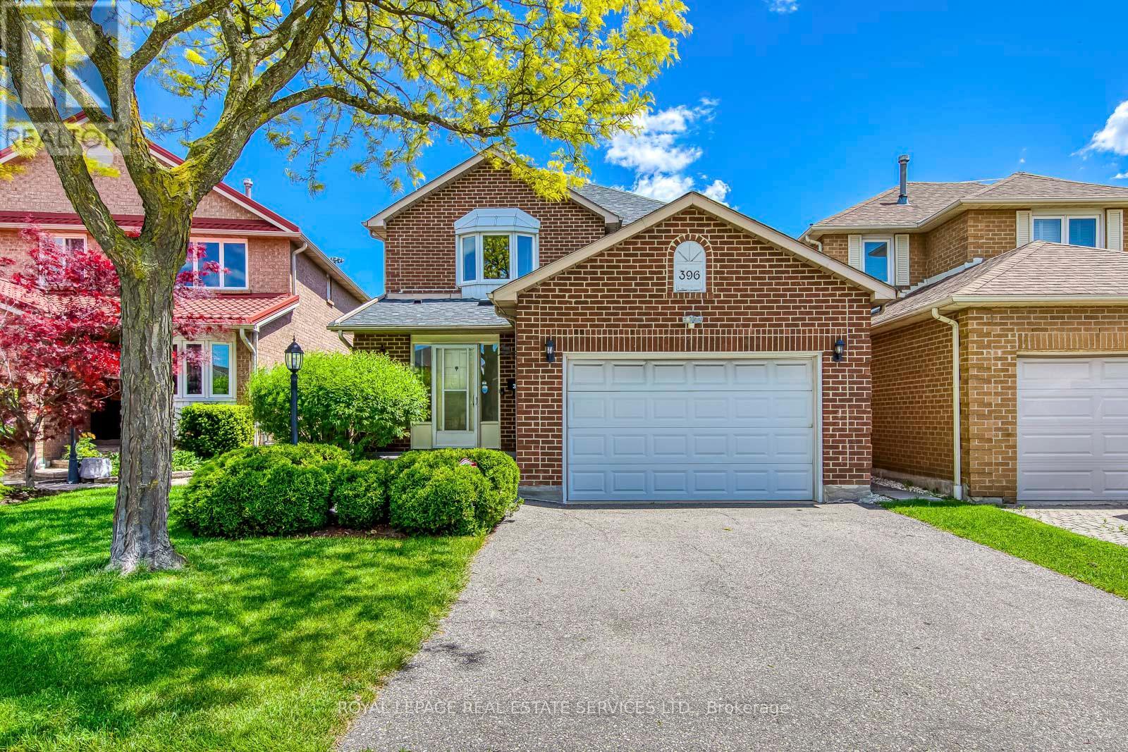 396 LAURENTIAN AVENUE, Mississauga, Ontario