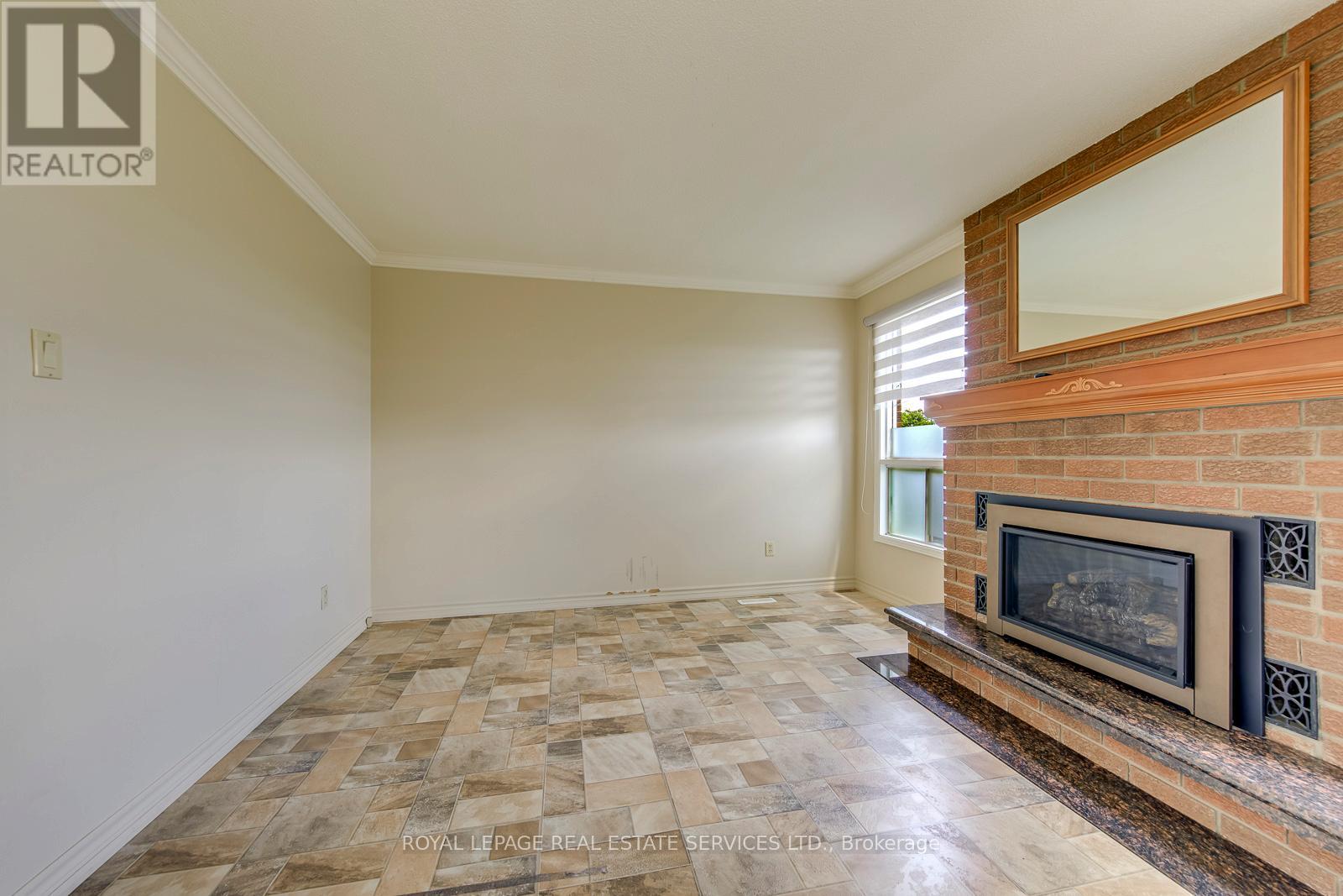 396 Laurentian Avenue, Mississauga, Ontario  L4Z 2J3 - Photo 20 - W13232638