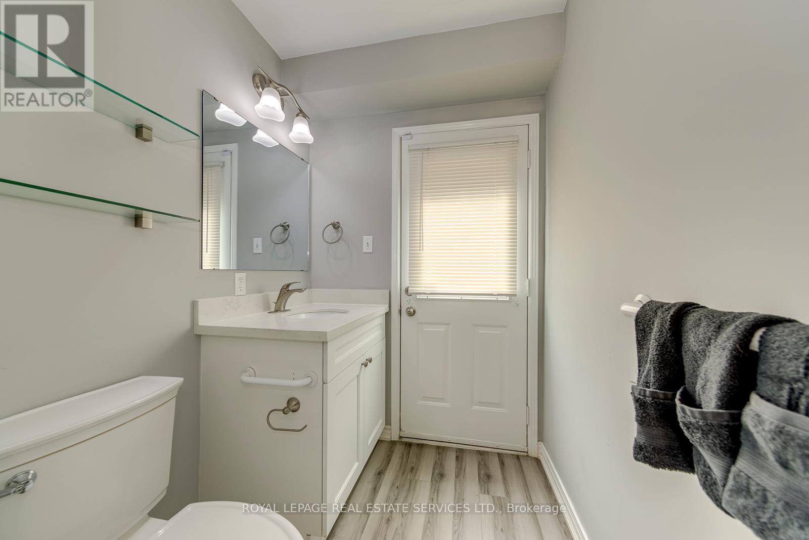 396 Laurentian Avenue, Mississauga, Ontario  L4Z 2J3 - Photo 21 - W13232638