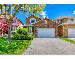 396 LAURENTIAN AVENUE, Mississauga, Ontario