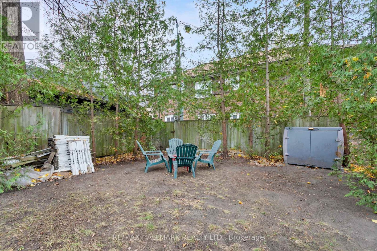 60 Indian Grove, Toronto, Ontario  M6R 2Y3 - Photo 28 - W13232690