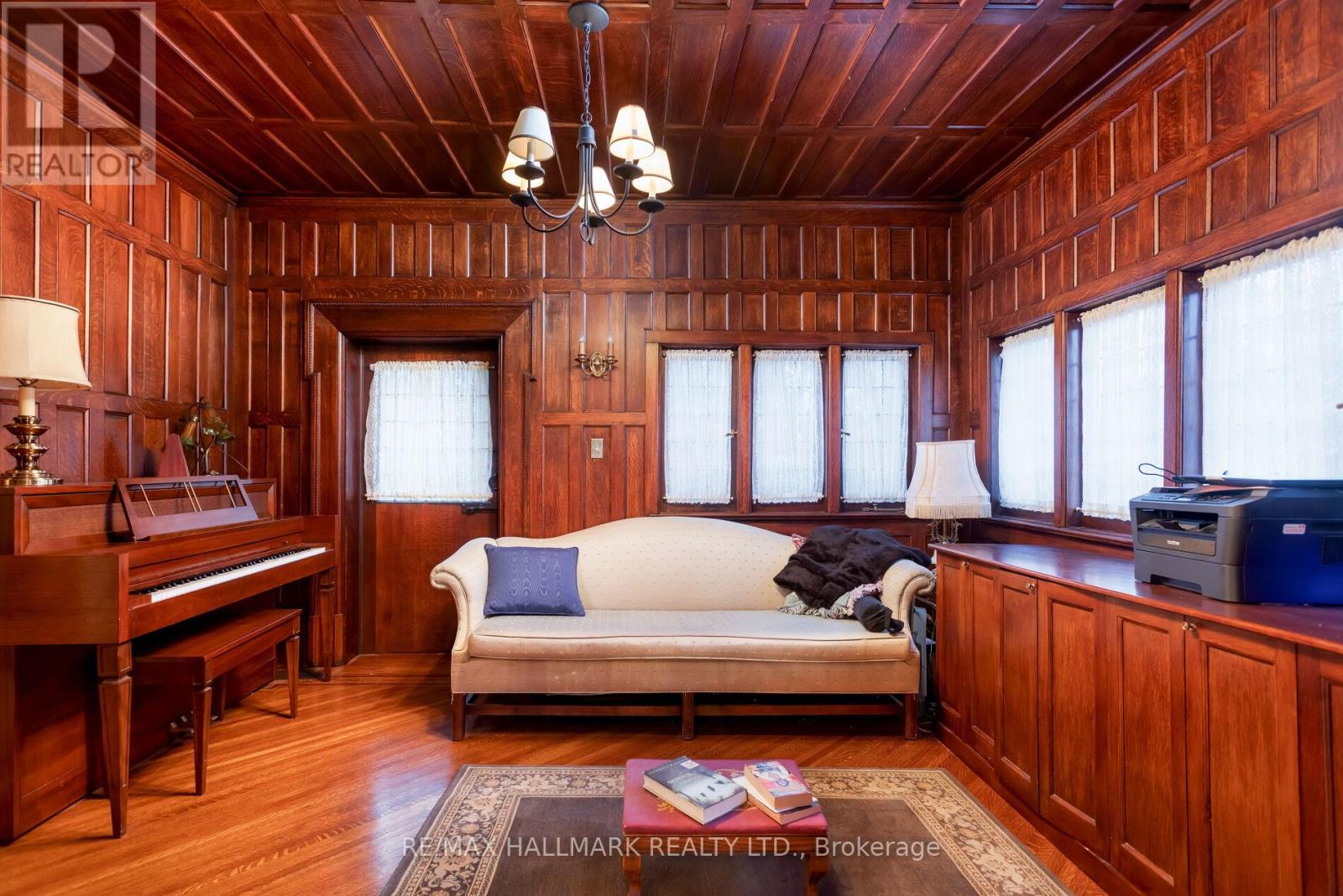60 Indian Grove, Toronto, Ontario  M6R 2Y3 - Photo 4 - W13232690