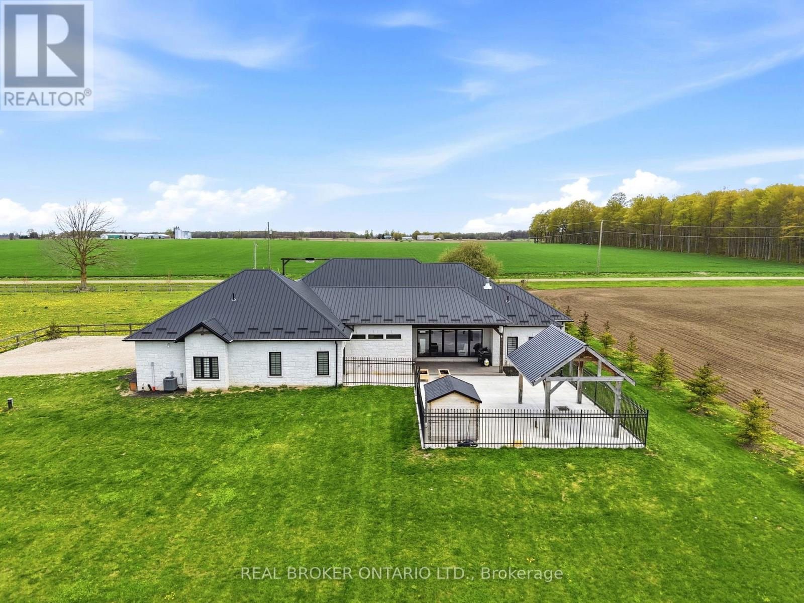 43583 Fischer Line, Huron East, Ontario N0G 1H0 - Photo 31 - X13139426