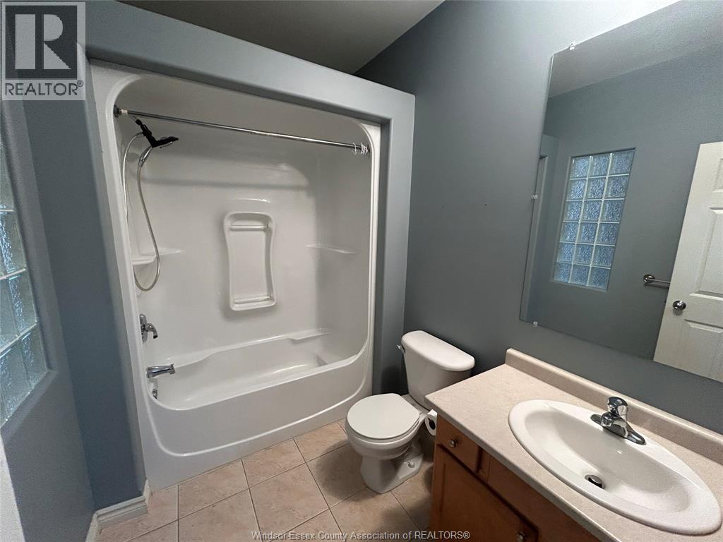 4665 Fontana Avenue, Windsor, Ontario  N9G 3E1 - Photo 12 - 26012923