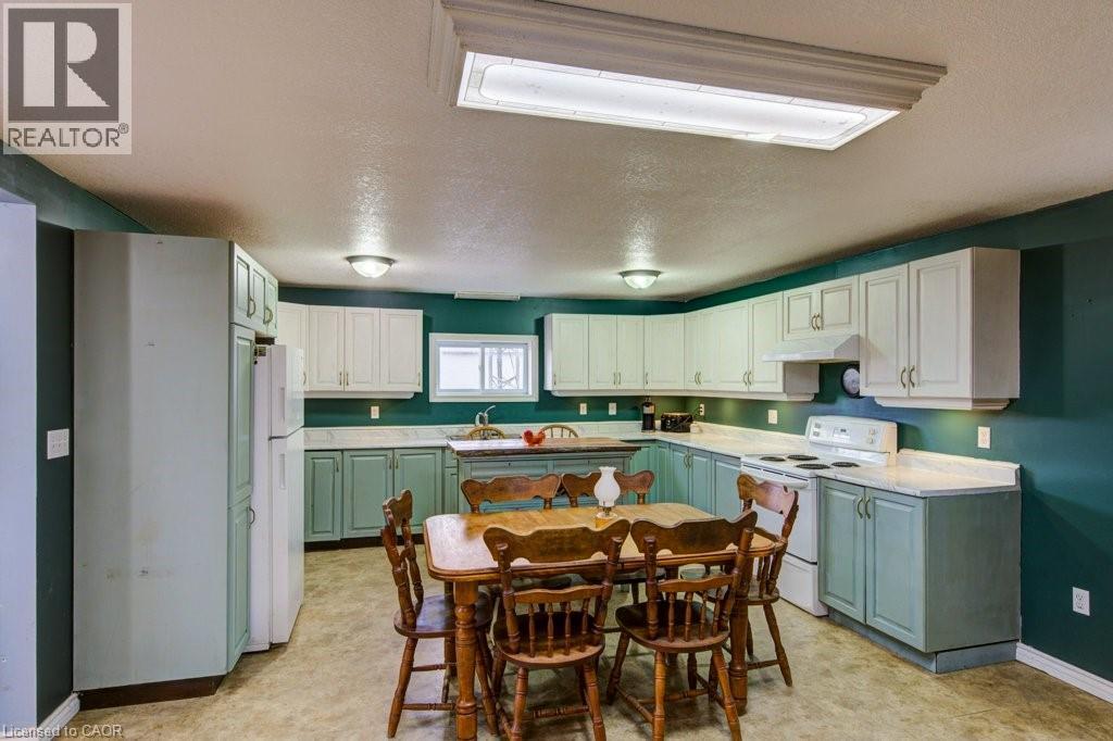 853 Norfolk County 28 Road, Fairground, Ontario  N0E 1G0 - Photo 14 - 40814778
